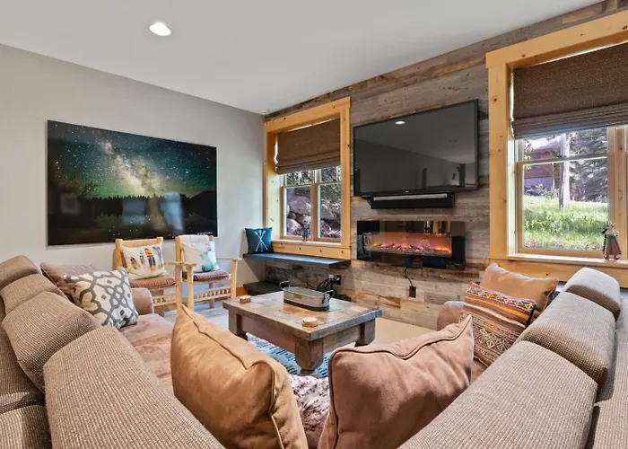 Rmr: Granite Ridge Homestead 3132 In *